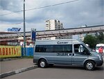 Бесплатный автобус Genser в пункт аренды автомобилей АрендаАвто-мжд на ул.Добролюбова